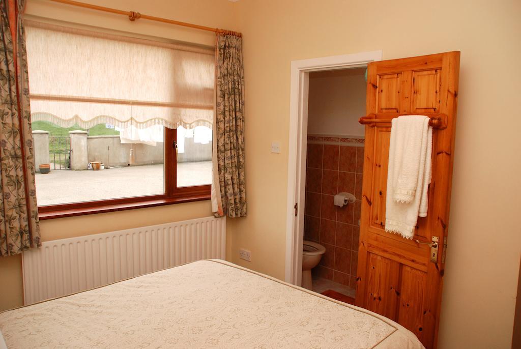 Cradog Farmhouse B&B Urlingford Zimmer foto